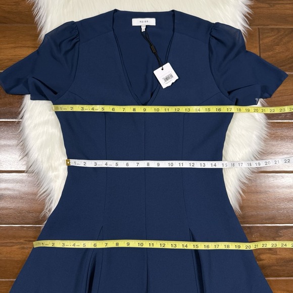 Reiss Women's Size US 6 / UK 10 Blue Teal Natalia V Neck Fit‎ & Flare Mini Dress - Picture 5 of 11